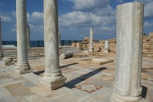 caesarea-palac-marble-pillars
