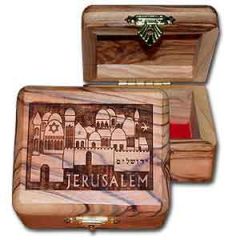 Small Olive Wood Jerusalem Silhouette Box