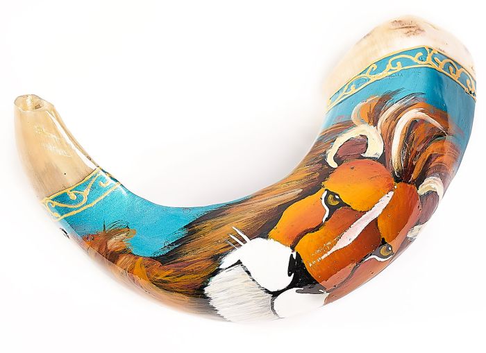 Ram's Decorated Shofar By Artist Sarit Romano - Lion of Juda